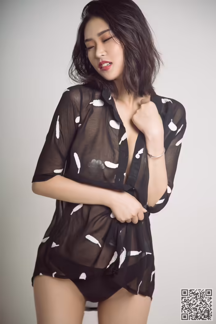 贵妇、果冻、丰乳、肥臀