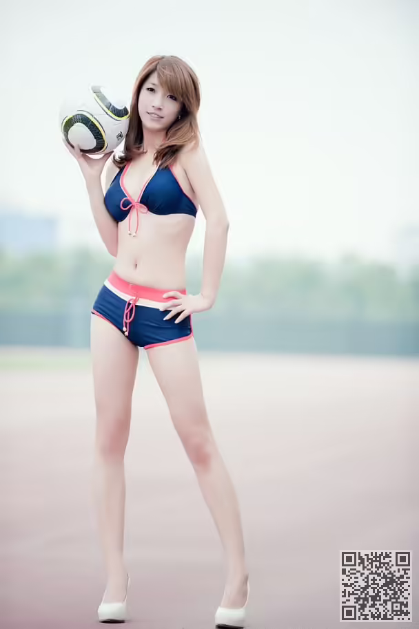 美女、足球宝贝