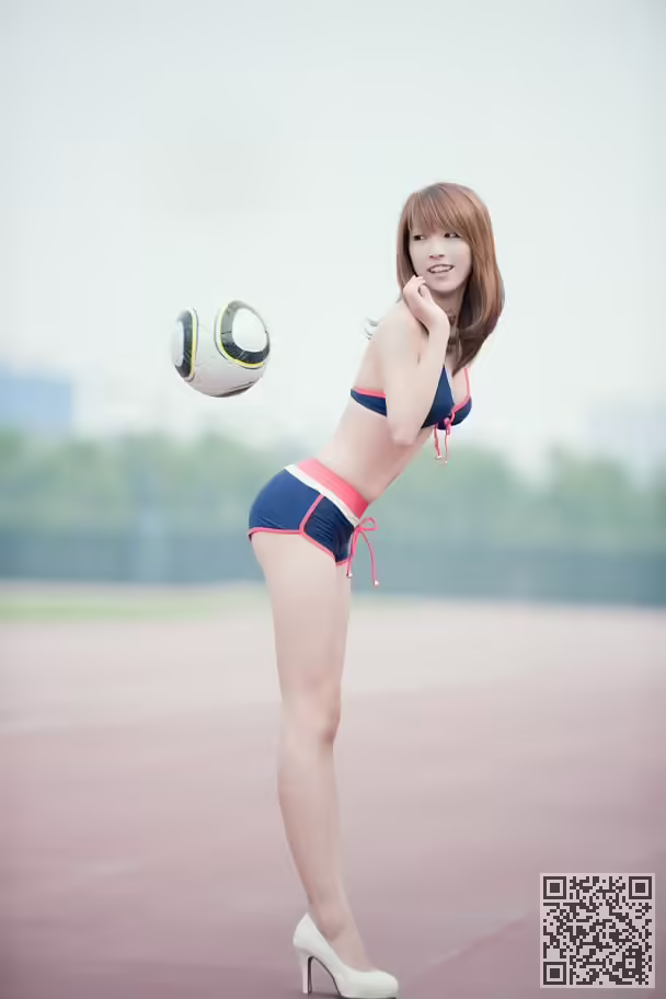 美女、足球宝贝