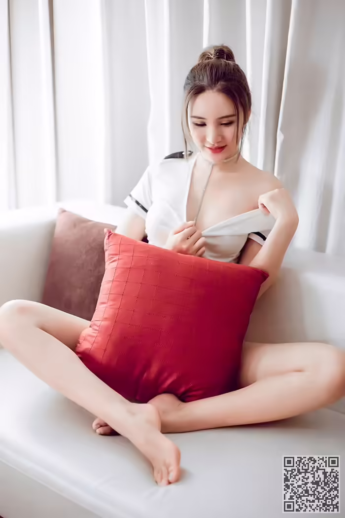 熟女、尹菲、美乳、欲火