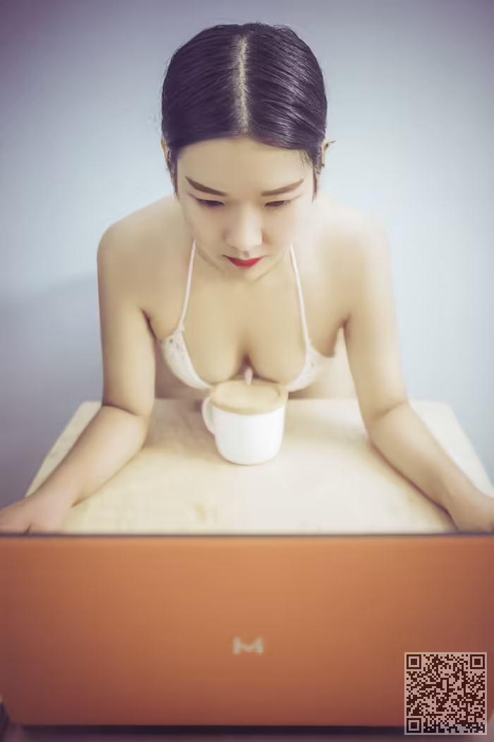 少女、凝脂、揉胸