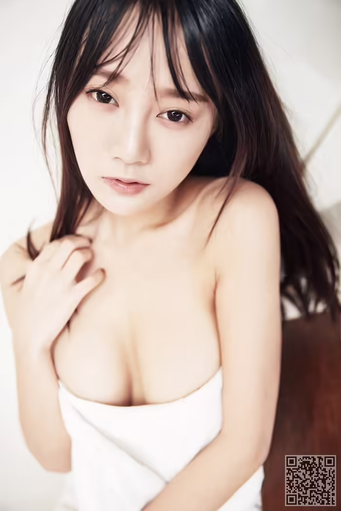 风骚、玉女、何嘉颖