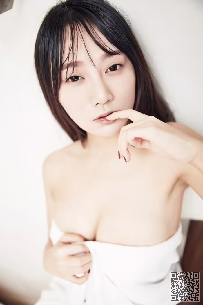 风骚、玉女、何嘉颖