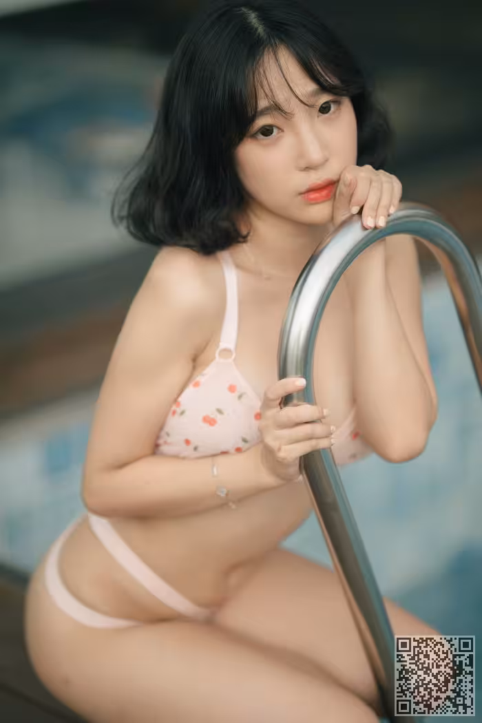 可爱女友卿卿前凸后翘楚楚可怜惹人爱
