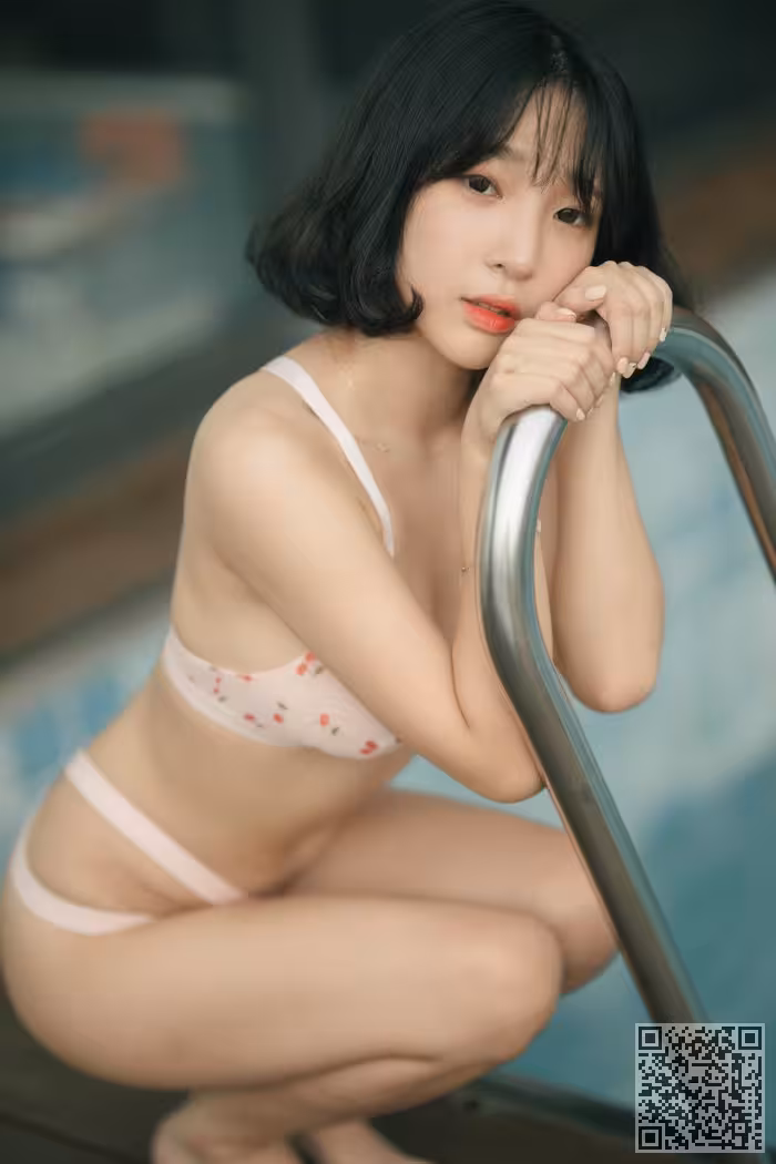可爱女友卿卿前凸后翘楚楚可怜惹人爱