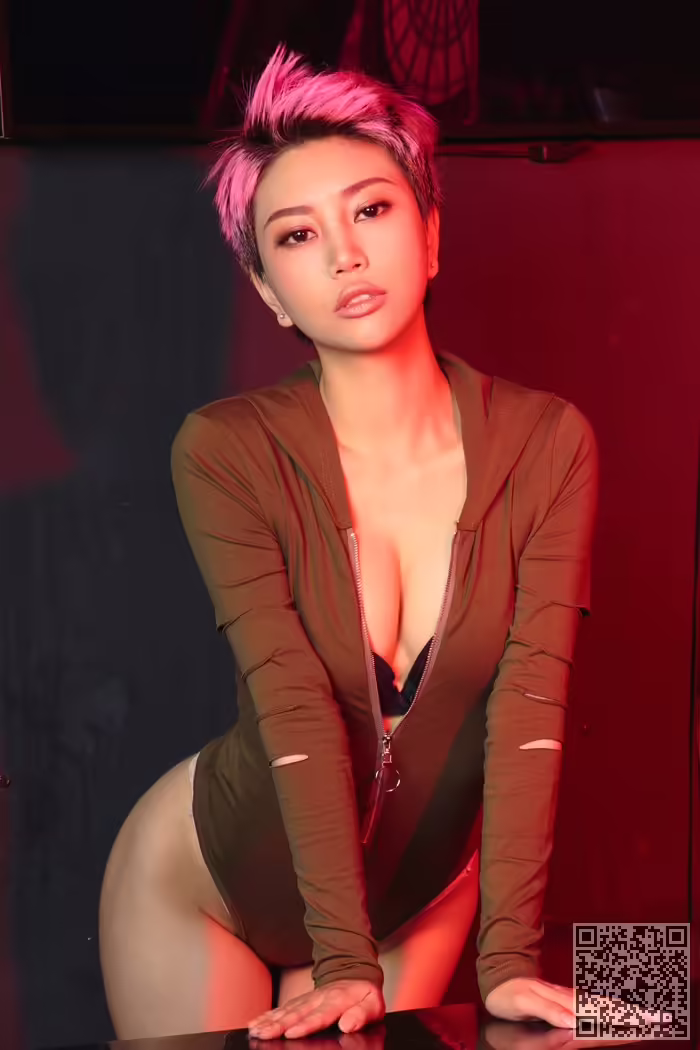 尤果、姐妹花、诱惑