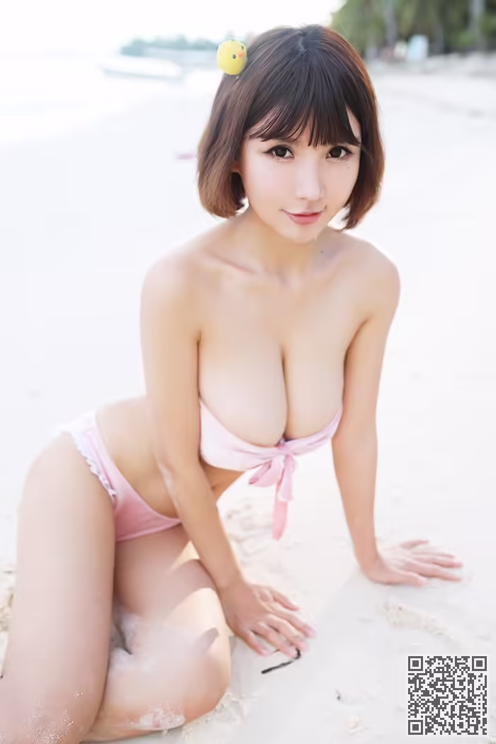 童颜巨乳、晓茜、比基尼