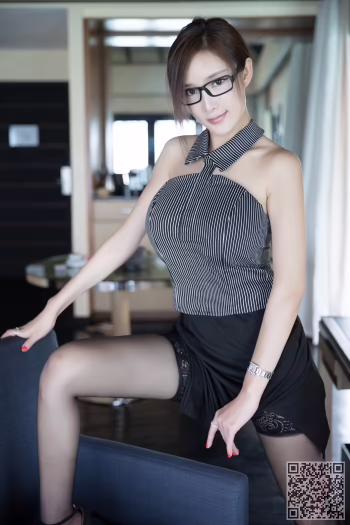 性感、周妍希、美臀
