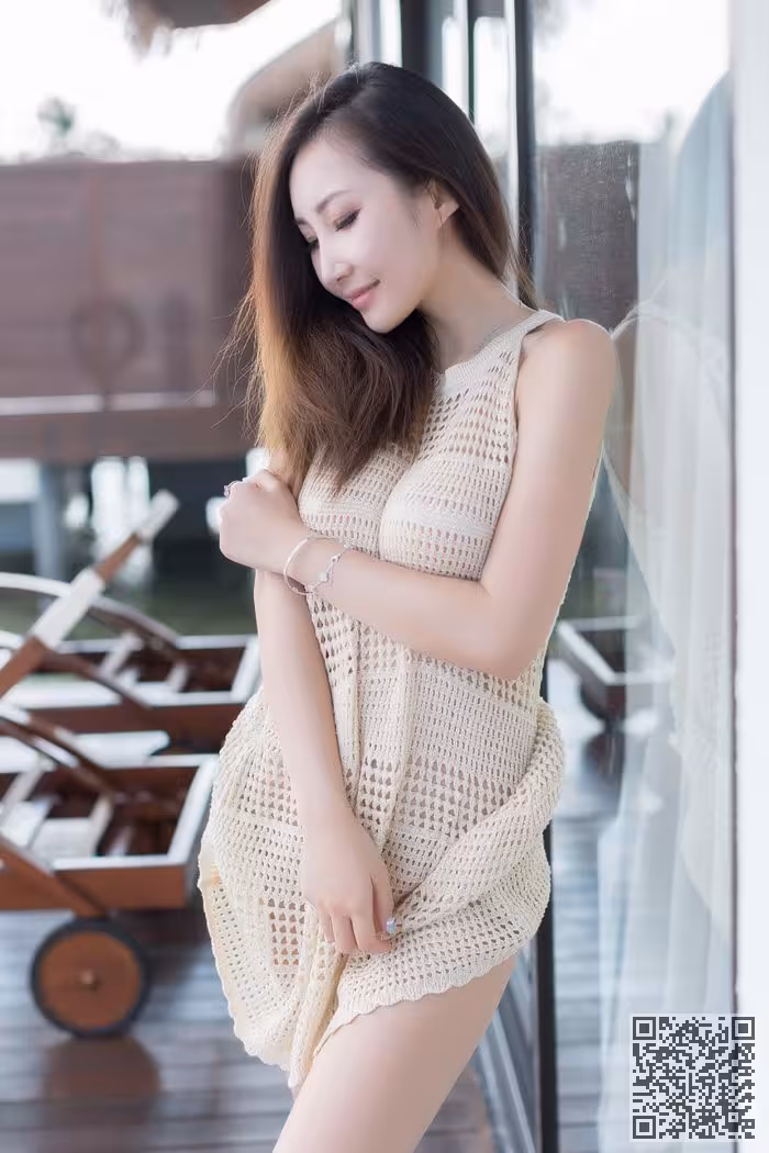 尤蜜女神尤美火爆身材魅惑美姿吸睛