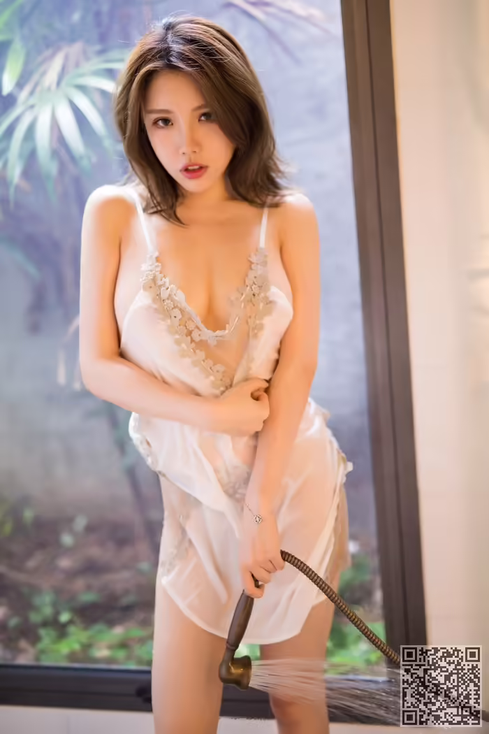 尤物、黄乐然、湿身
