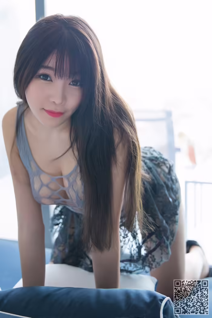 OL、芝芝、翘臀、美腿