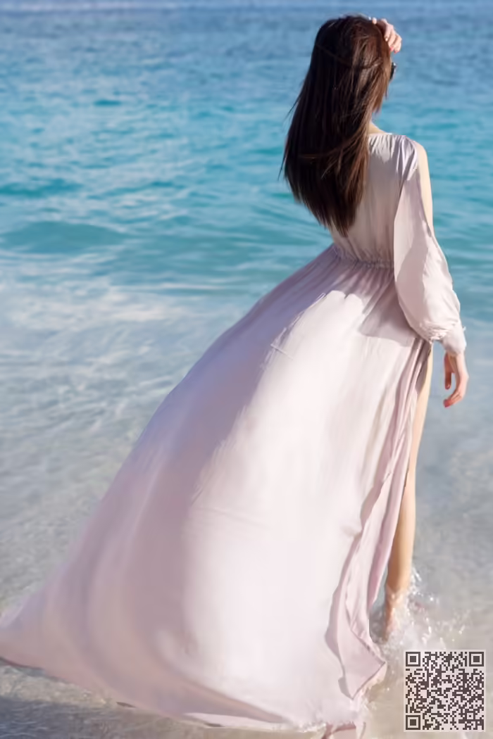 女神、周妍希、若隐若现