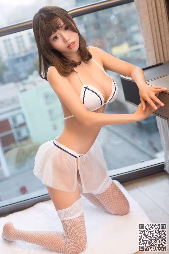 美佳人唐思琪清薄纱裙浴室湿身诱惑