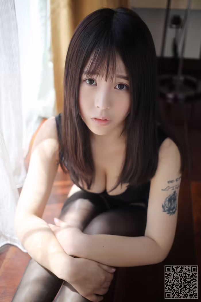 人妻、艾莉、前凸后翘、黑丝、美腿