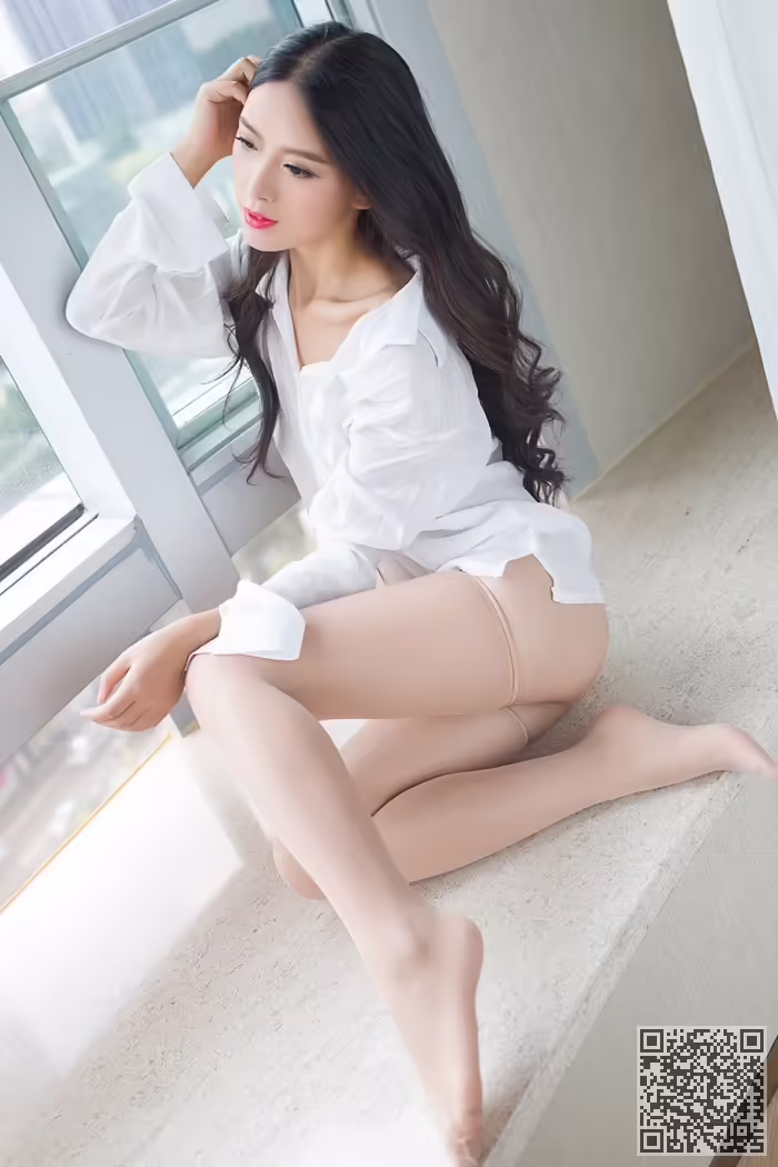 尤女郎、语嫣、诱惑