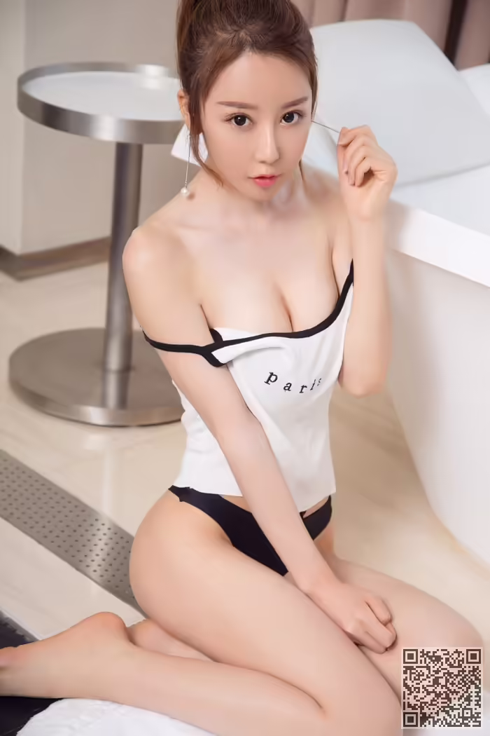 少女、夏瑶、酥胸