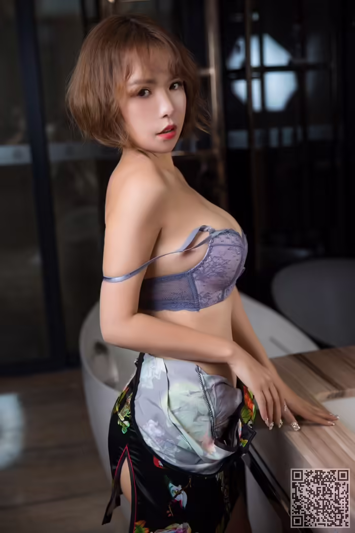 人妻、雅雯、翘臀