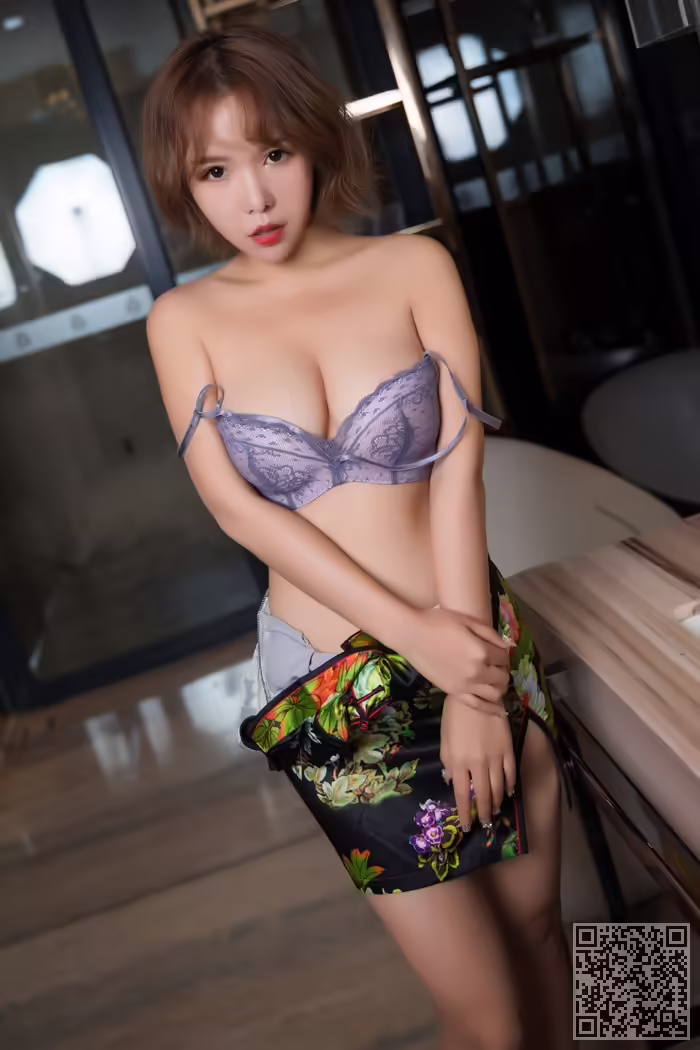 人妻、雅雯、翘臀