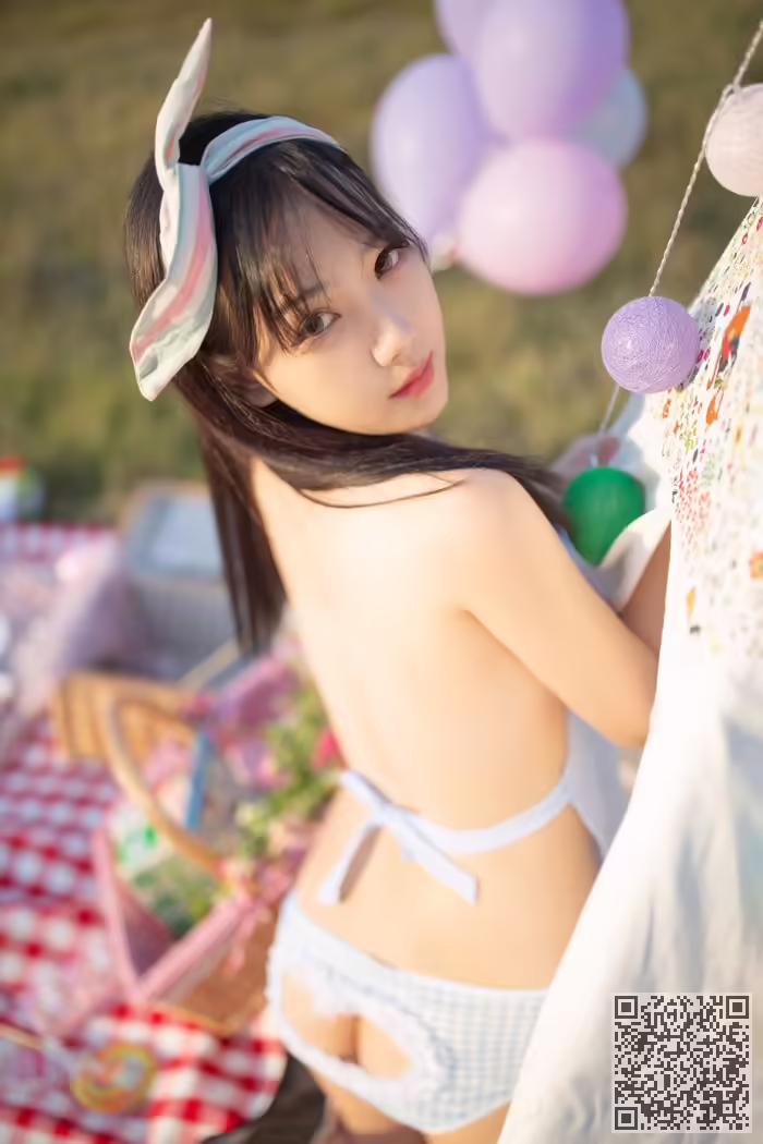 童颜巨乳、徐微微