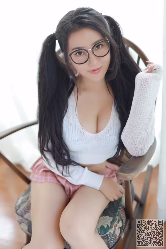 巨乳、萌妹、玛鲁娜