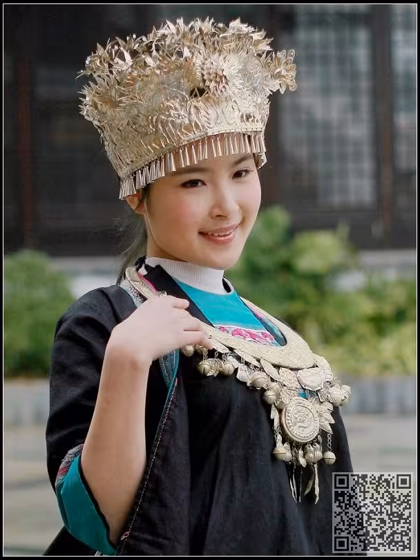各类清纯美女展示各式各样表情