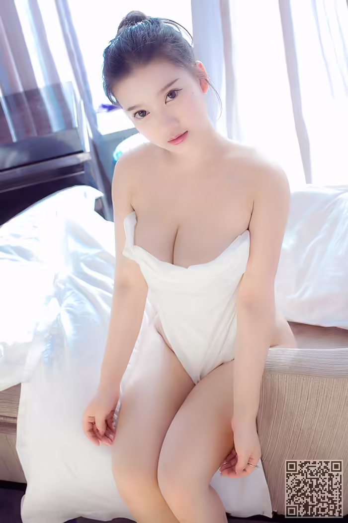 萌妹、小尤奈、巨乳