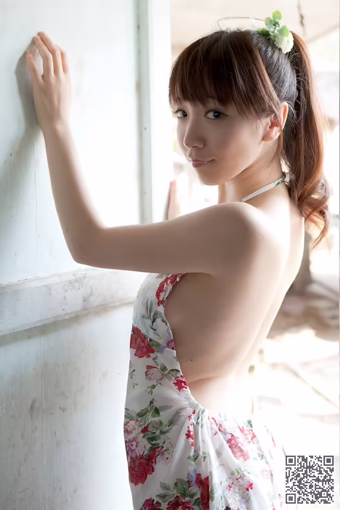 辣妹、平山蓝里、巨乳
