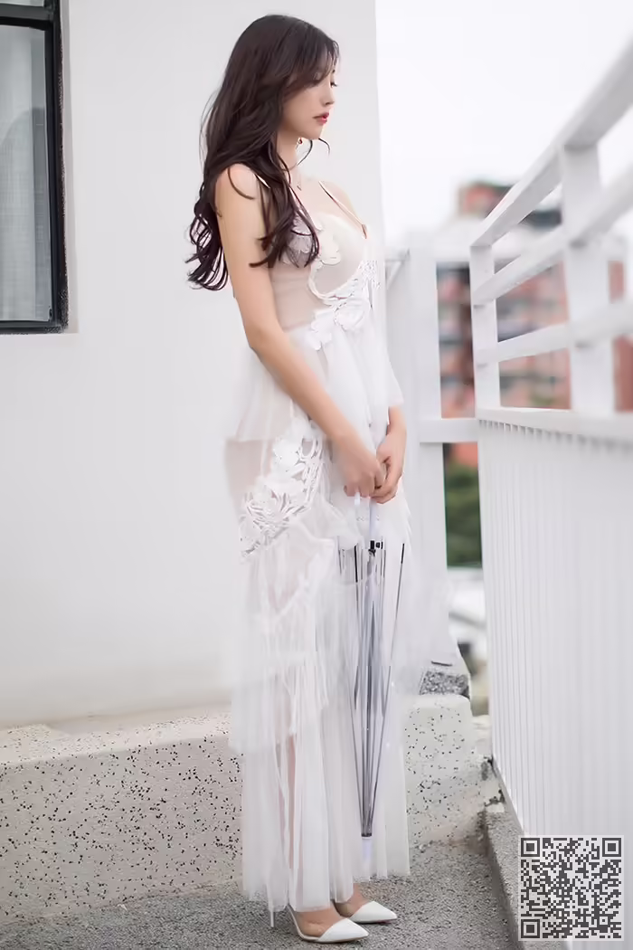 美食美丽女神杨陈忱姿势让人醉在其中、女神、杨晨晨