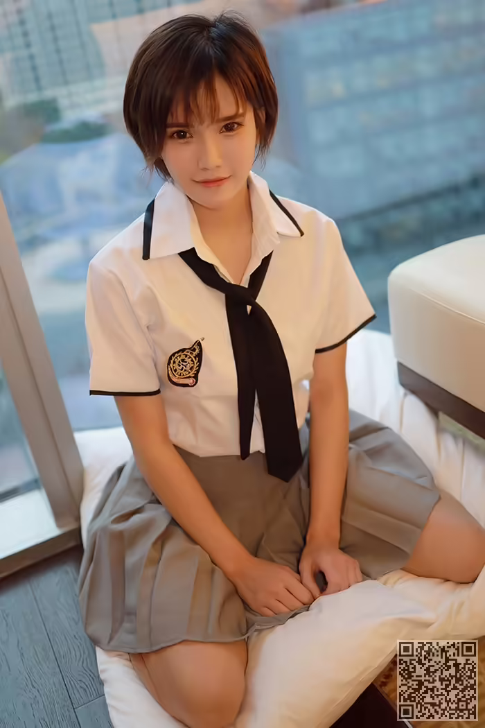 小姿、学生装、诱人
