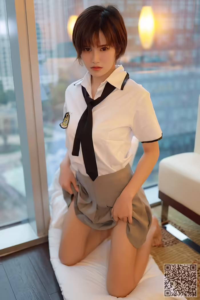 小姿、学生装、诱人