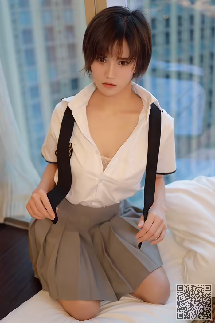 小姿、学生装、诱人