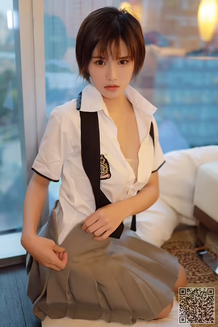 小姿、学生装、诱人