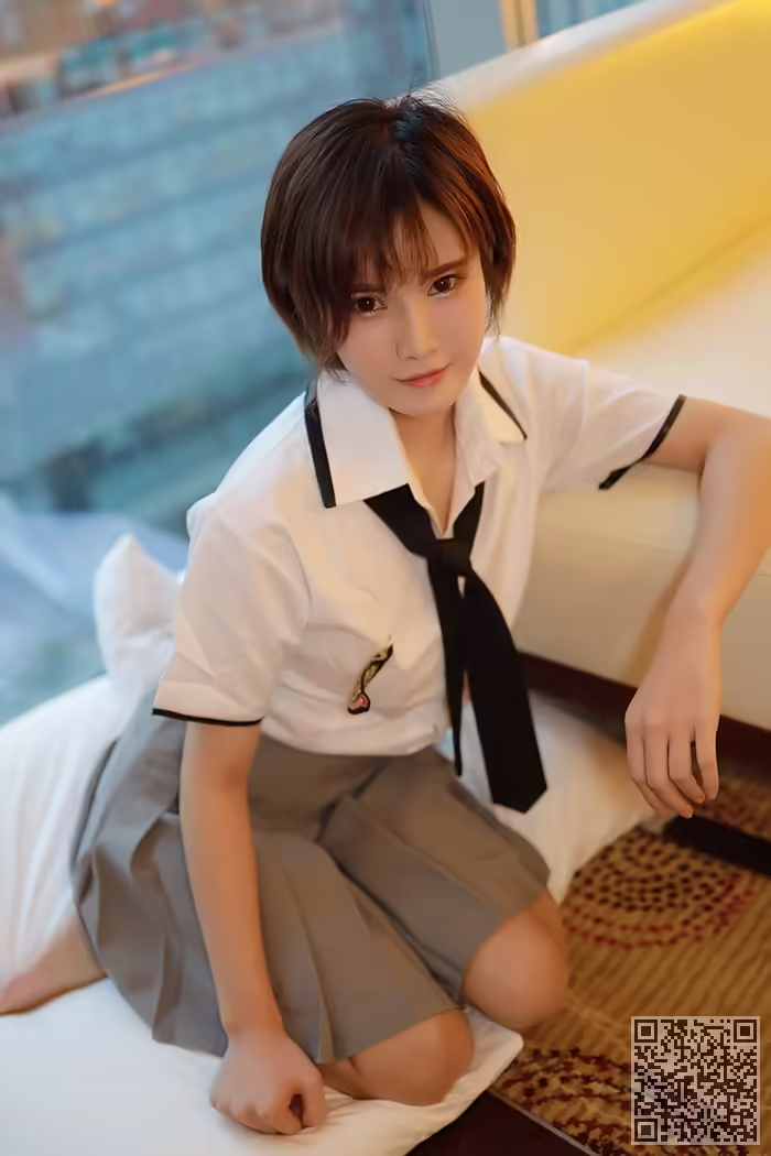 小姿、学生装、诱人