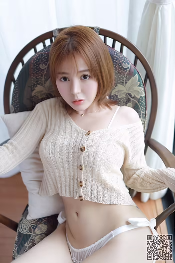少女、艾莉