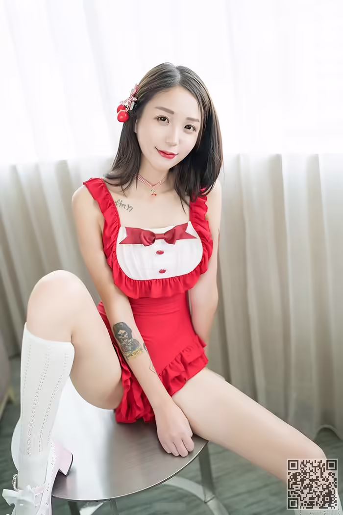 少女、白沫、美腿
