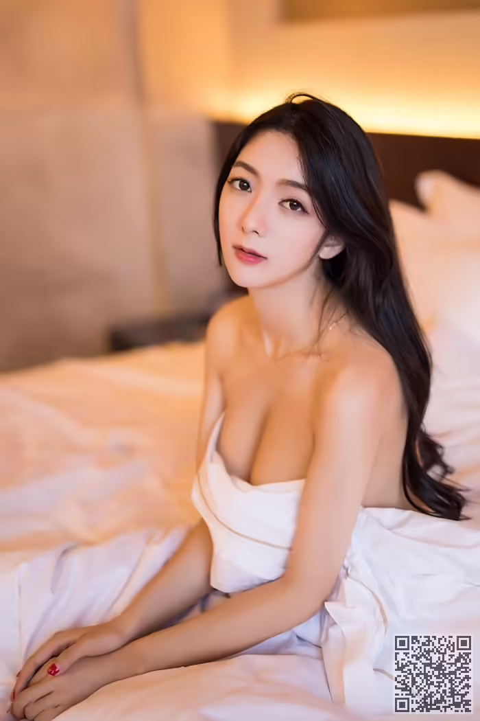 佳人、小热巴