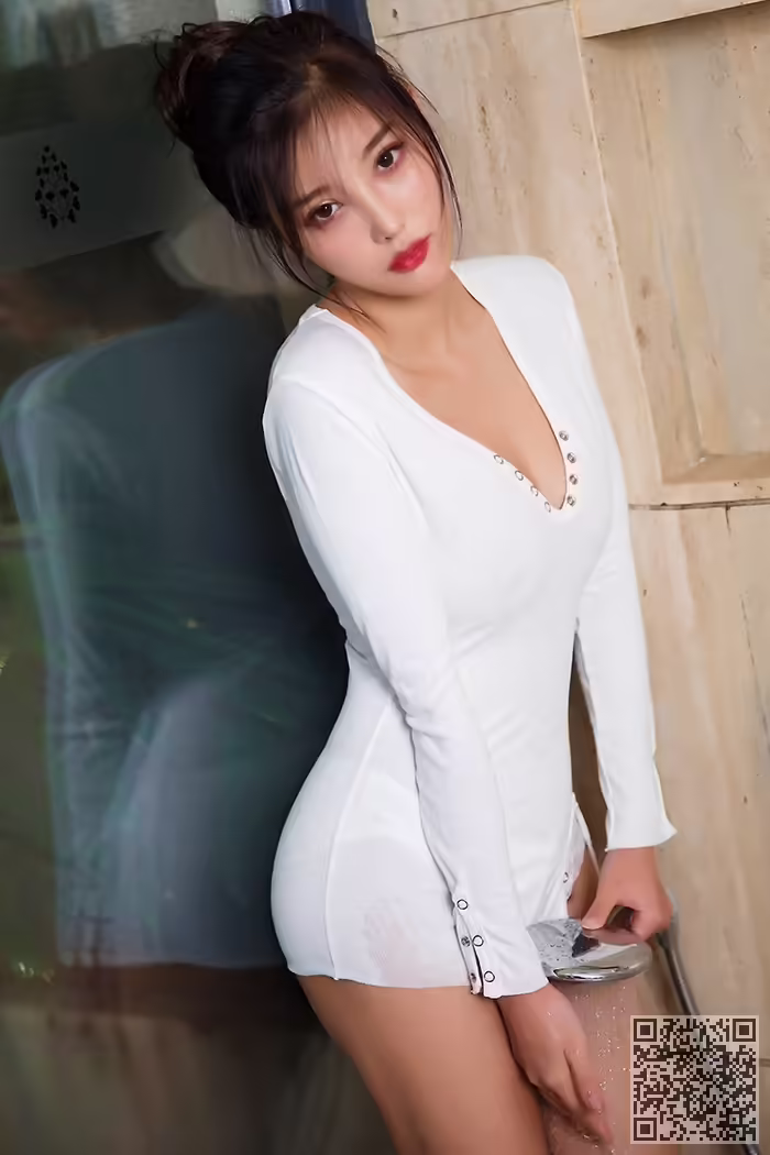妖姬、杨晨晨、湿身诱惑