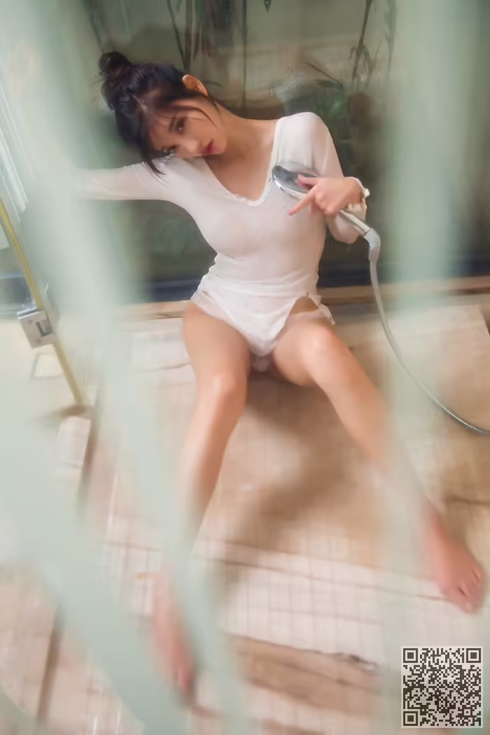 妖姬、杨晨晨、湿身诱惑
