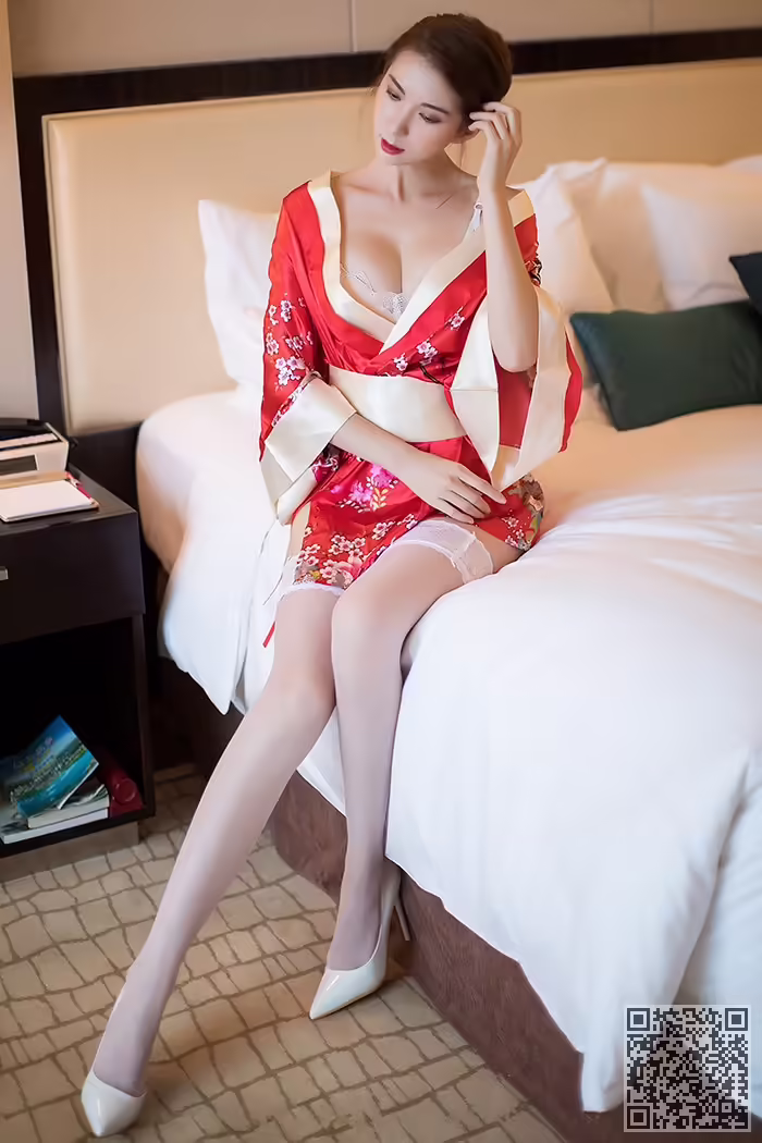 美人、Carry、蕾丝