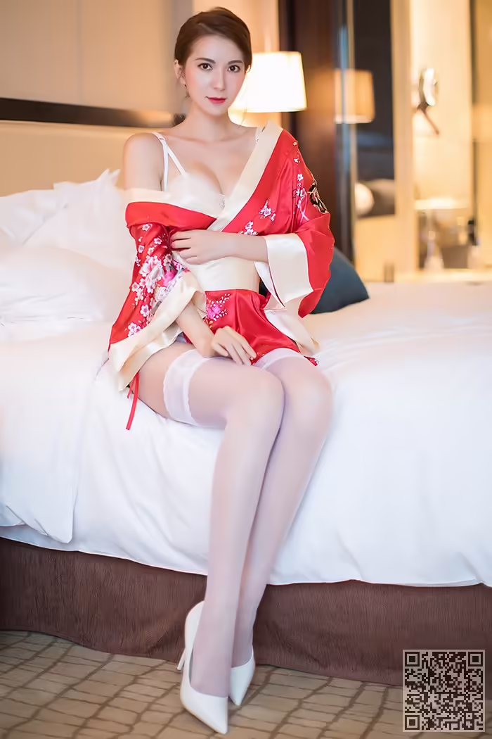 美人、Carry、蕾丝