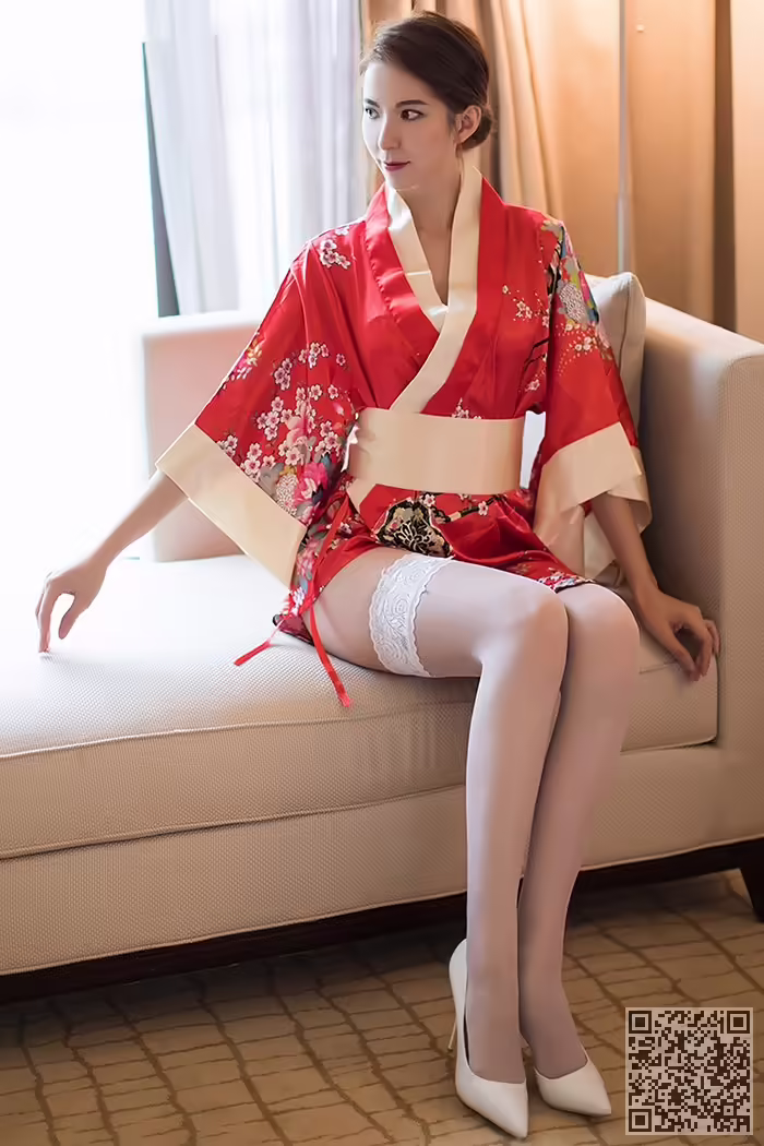 美人、Carry、蕾丝