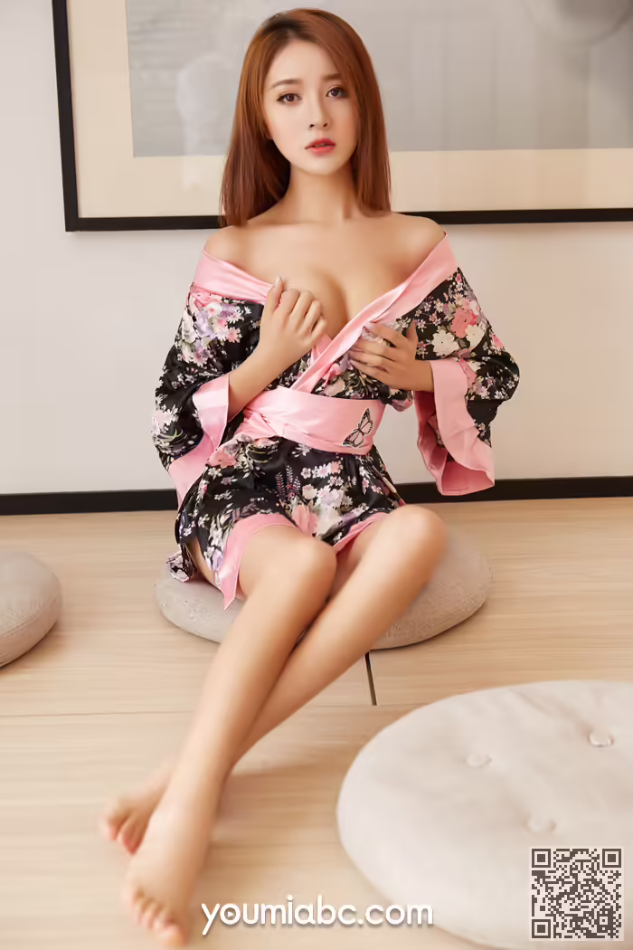 萝莉、黄金宝儿