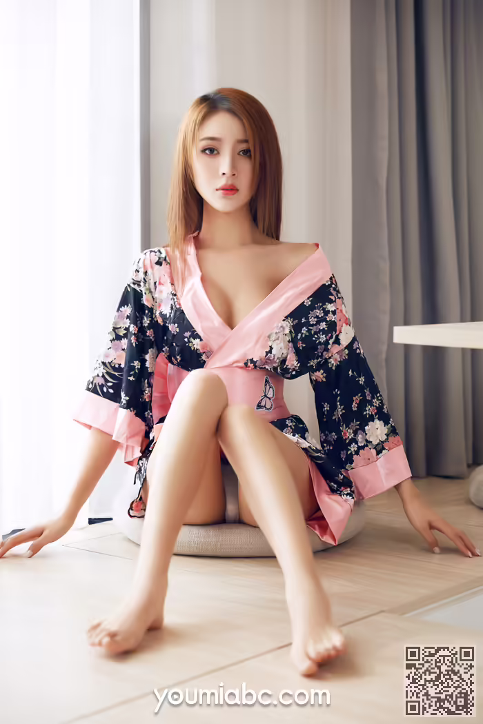 萝莉、黄金宝儿