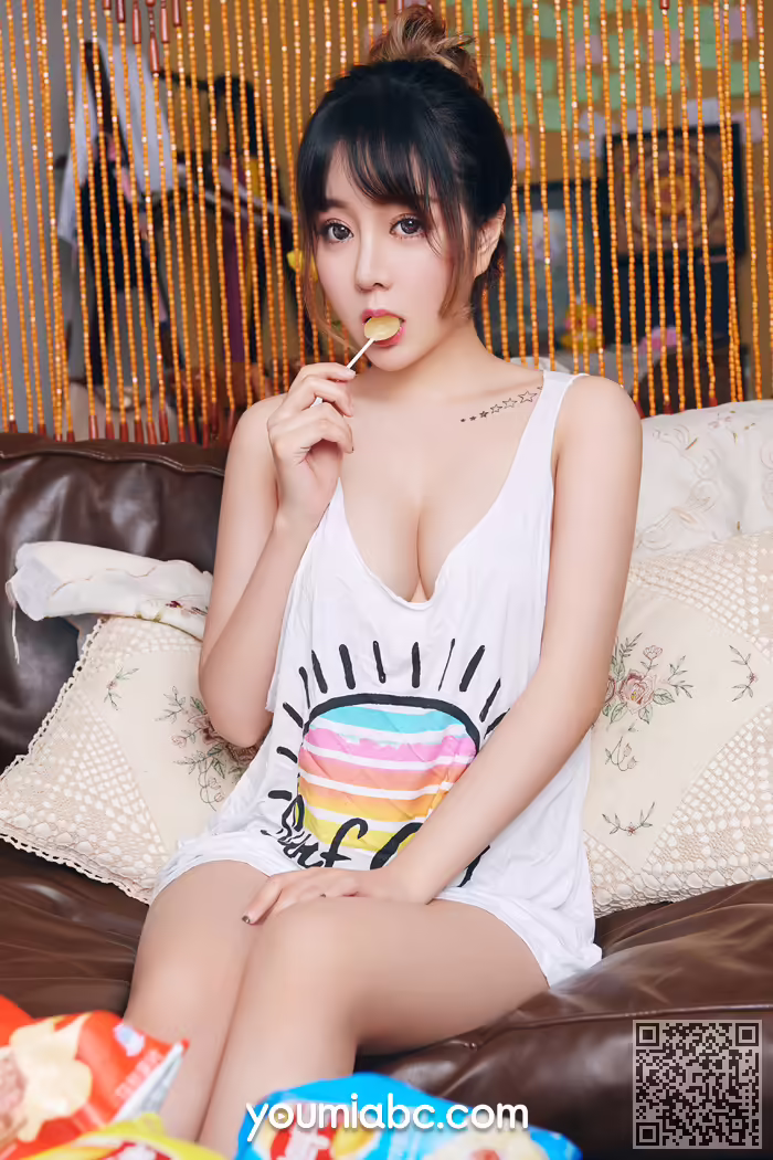 宅男女神、王雨纯、巨乳