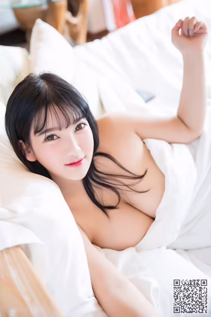 美女、小尤奈