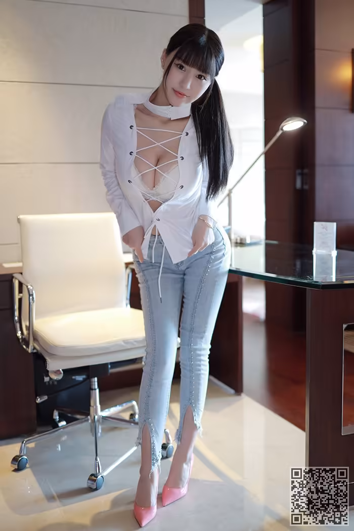 尤物、朱可儿、童颜巨乳