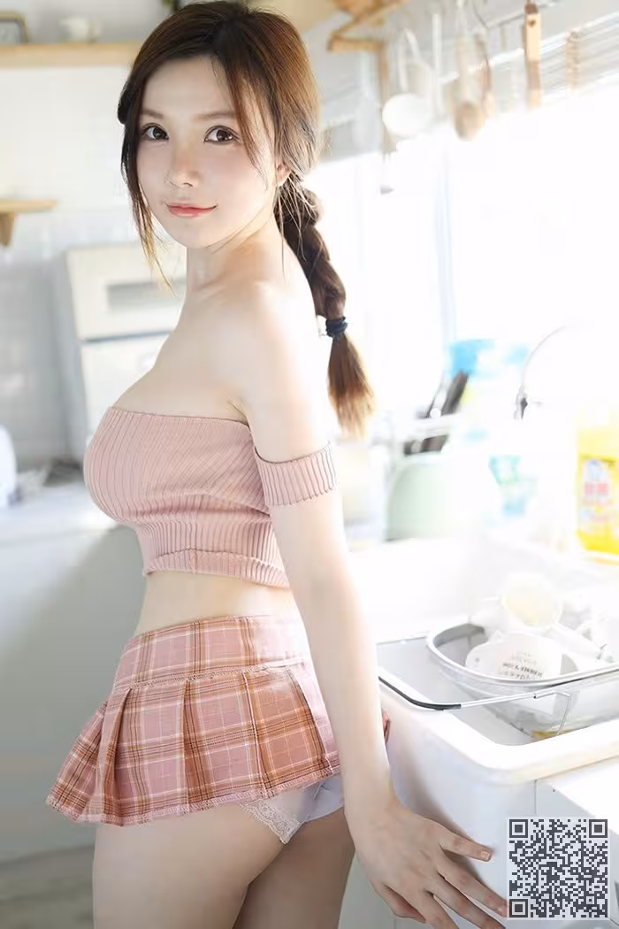 巨乳厨娘糯美子肉体盛宴等你品尝