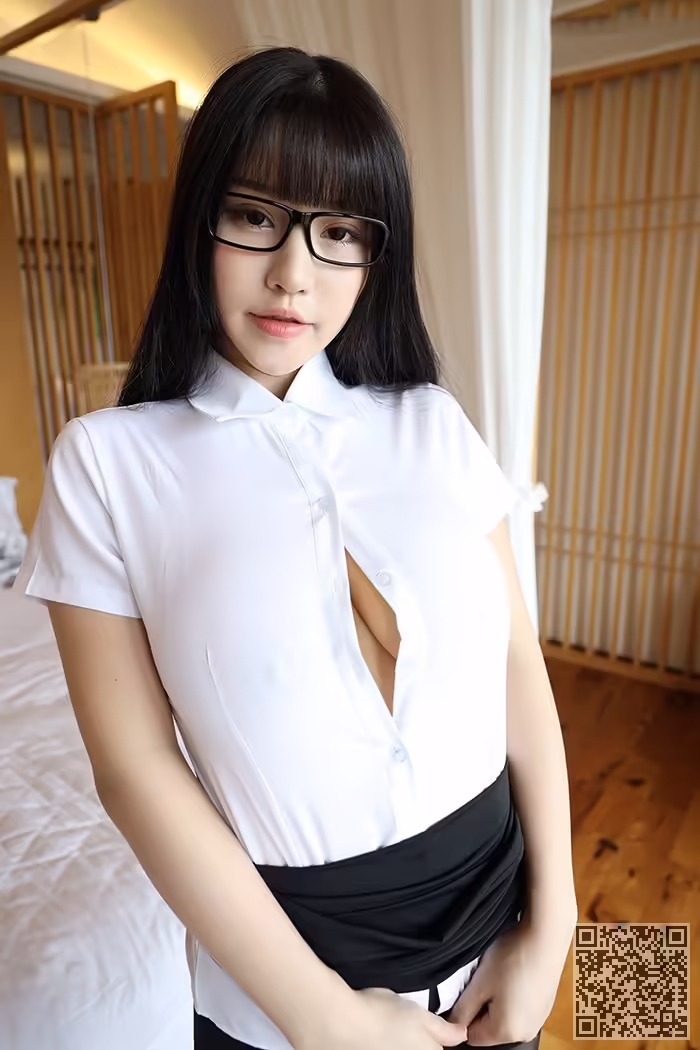 巨乳、朱可儿、卖弄风骚