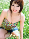 柔情女孩曼妙身姿俏皮居家照