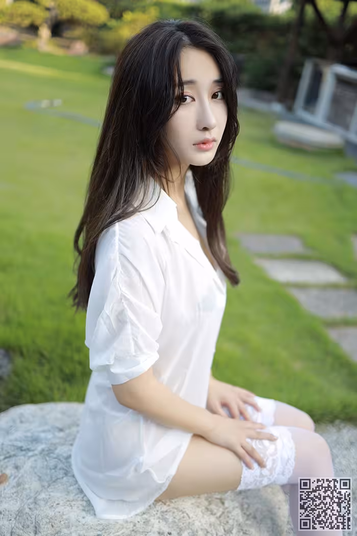 邻家小妹林子欣寂寞难耐羞涩露出